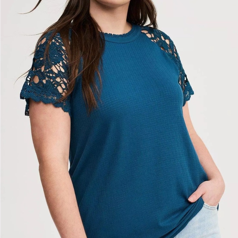 Crochet Raglan Crew Top